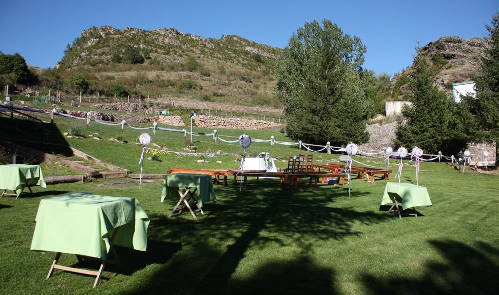 La Closa Hostel Castellar De N'Hug Zewnętrze zdjęcie