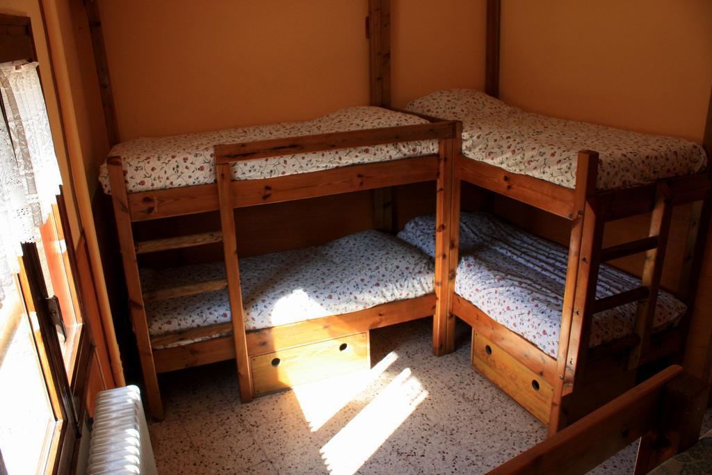 La Closa Hostel Castellar De N'Hug Pokój zdjęcie