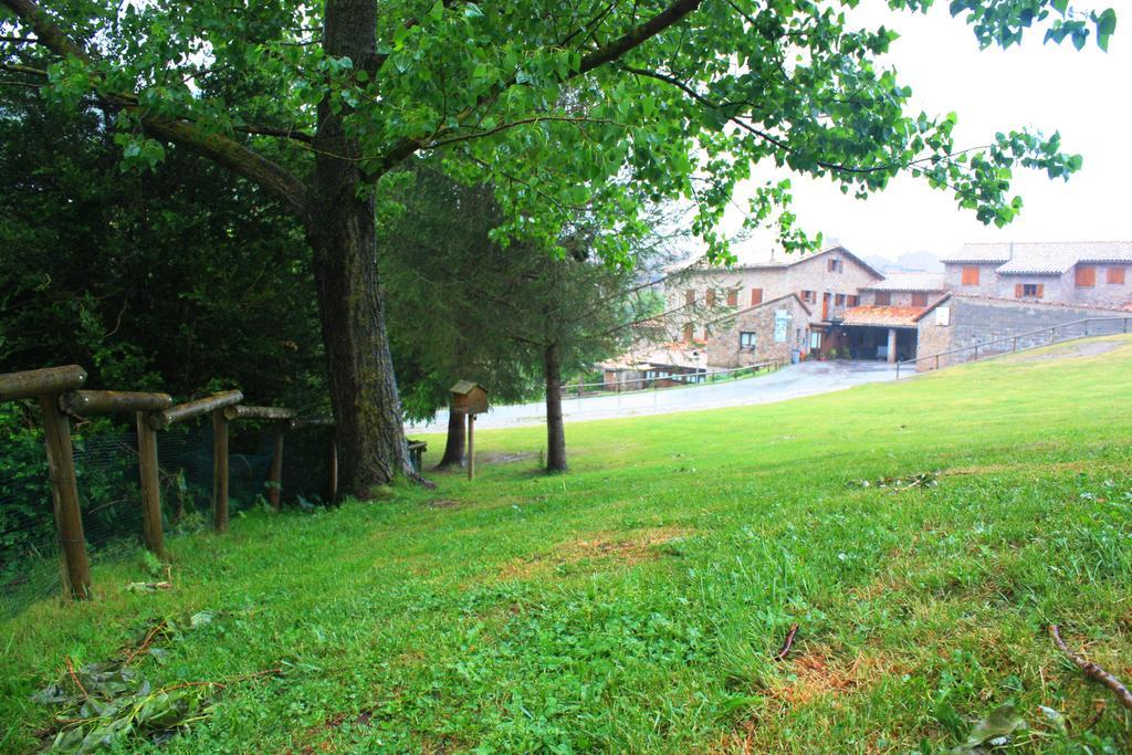 La Closa Hostel Castellar De N'Hug Zewnętrze zdjęcie