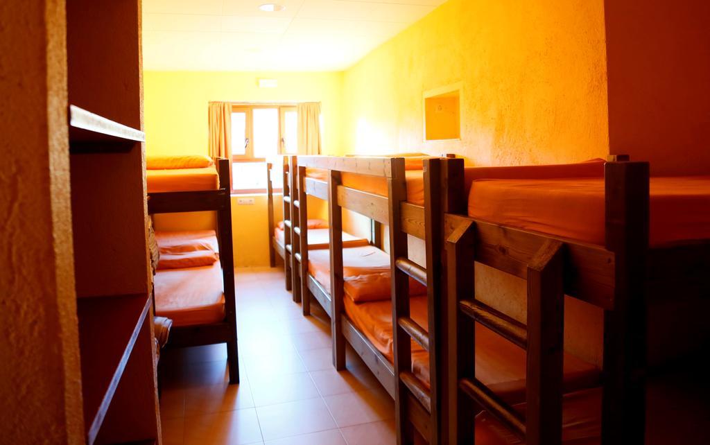 La Closa Hostel Castellar De N'Hug Zewnętrze zdjęcie