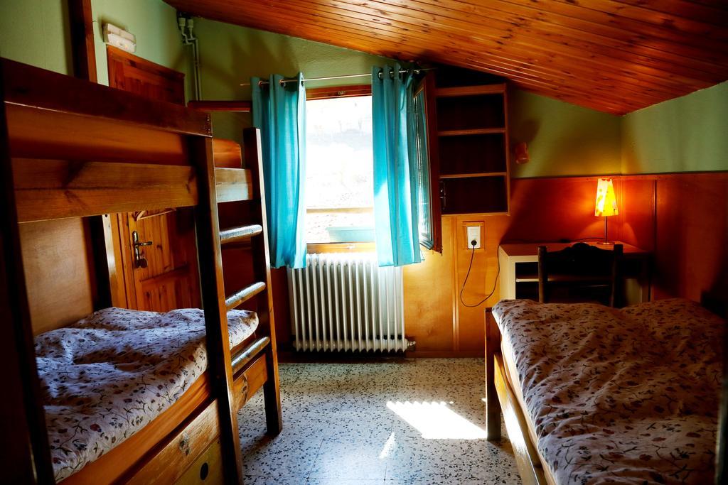 La Closa Hostel Castellar De N'Hug Zewnętrze zdjęcie